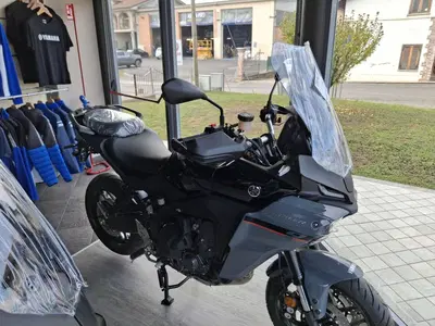 Yamaha Tracer 9 Y-AMT (2025 - 26) nuova