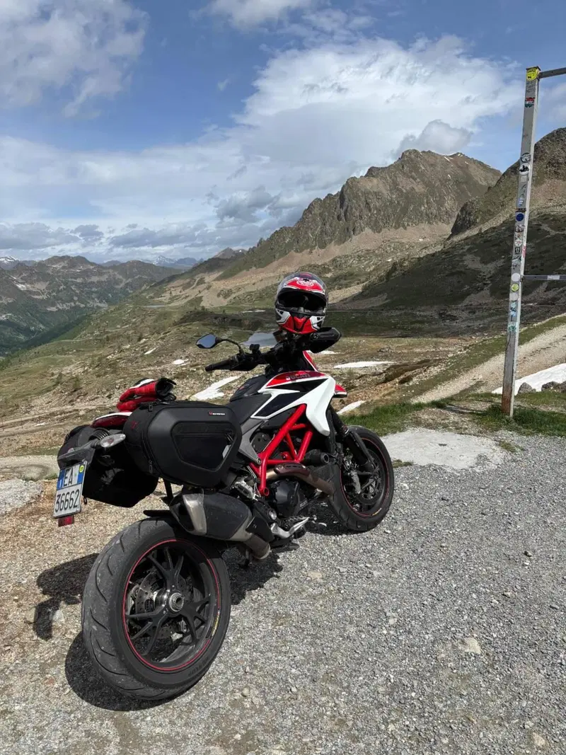 Ducati Hypermotard 821 SP (2013 - 15) (2)