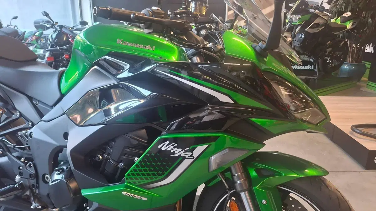 Kawasaki Ninja 1100 SX SE (2025 - 26) (2)