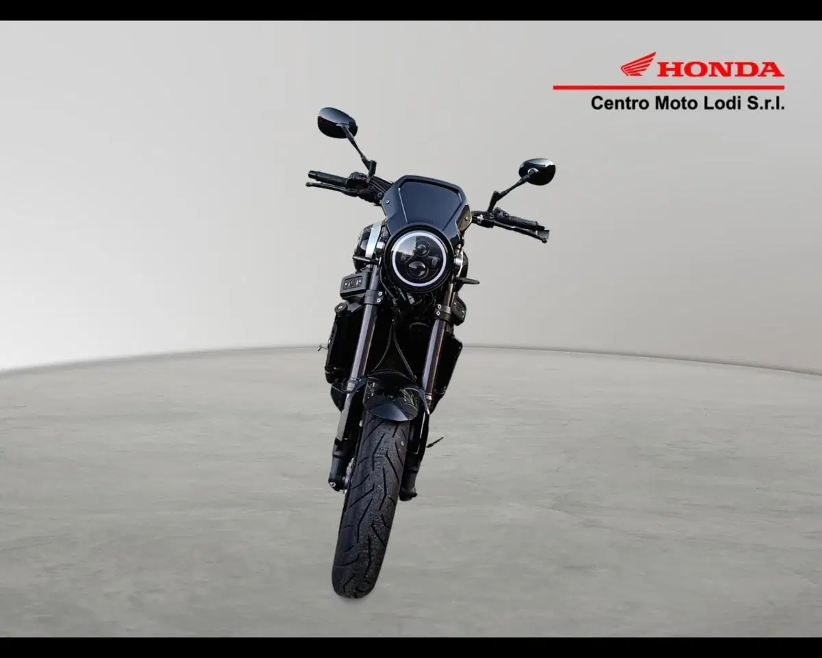 Yamaha XSR 900 ABS (2016 - 20) (6)