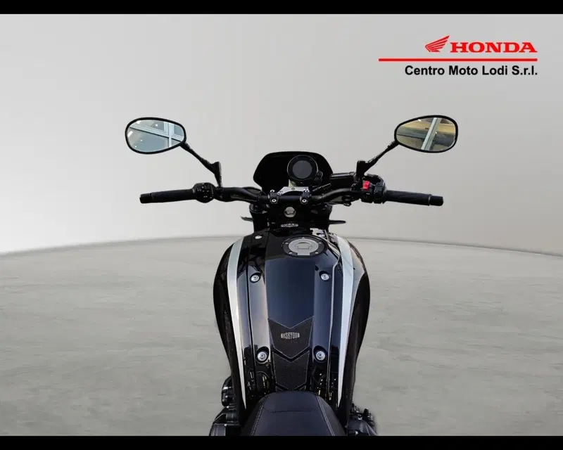 Yamaha XSR 900 ABS (2016 - 20) (7)