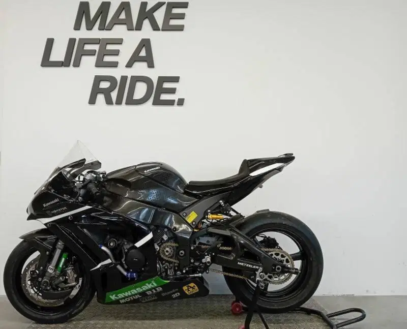 Kawasaki Ninja 1000 ZX-10RR (2017 - 18) (2)