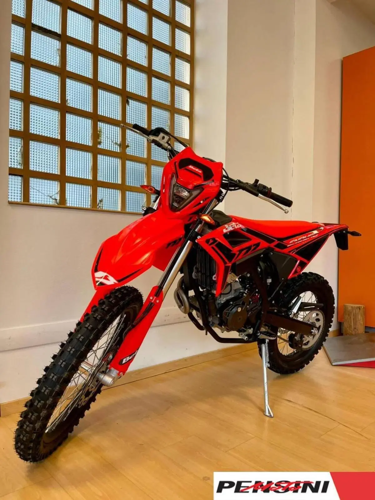 Betamotor RR 125 4T Enduro T (2025 - 26) (3)