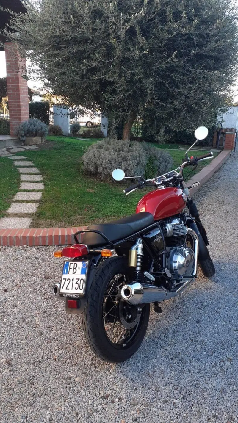 Royal Enfield Interceptor 650 (2021 - 26) (2)