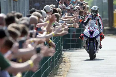 30 anni di gare al Tourist Trophy da vedere - gratis - su TT+!