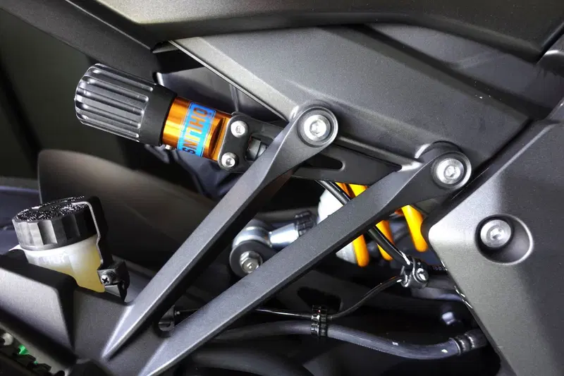 Kawasaki Z 1100 (2026) (4)