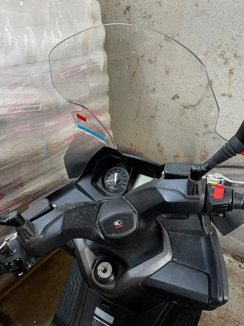 Kymco X-Town 300i (2021 - 24) (4)