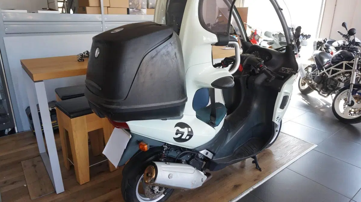 Bmw C1 200 Cat (2)