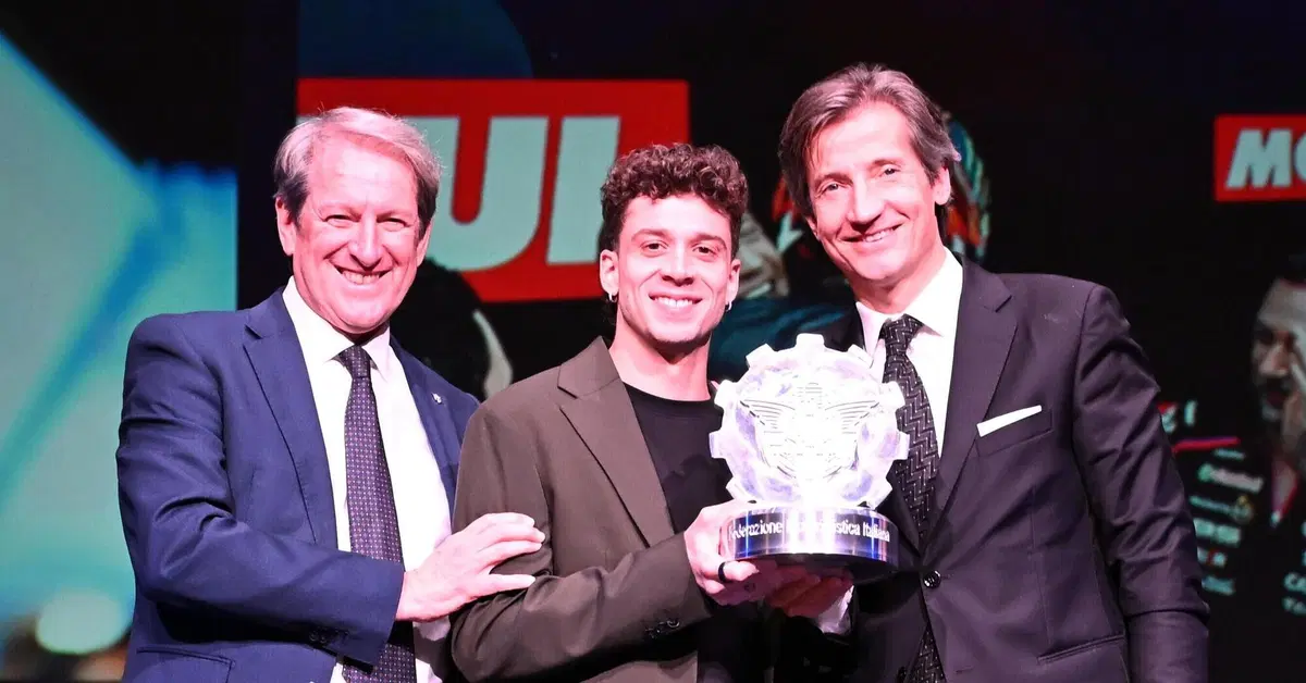 Moto d'Oro FMI: premiati, tra gli altri, Marco Bezzecchi, Luca Cadalora e il dottor Costa 