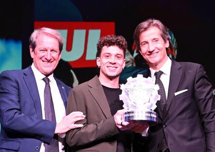 Moto d'Oro FMI: premiati, tra gli altri, Bezzecchi, Cadalora e il dottor Costa 