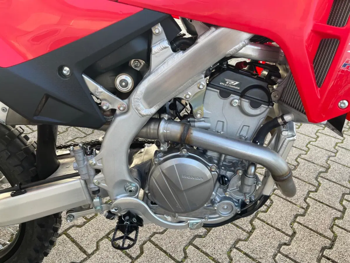Honda CRF 250R (2026) (7)