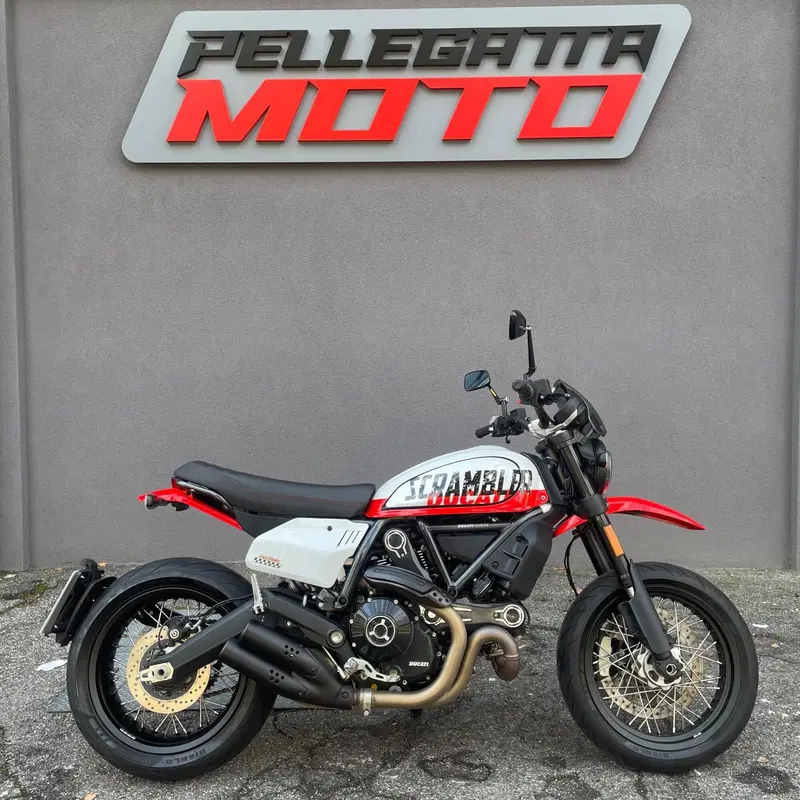 Ducati Scrambler 800 Urban Motard (2022)
