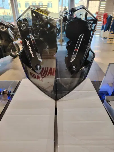 CUPOLINO SPORTIVO XMAX 2025 Yamaha