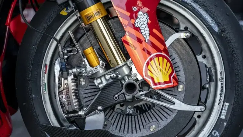 MotoGP 2025. I numeri di Brembo, da 1 a 1104