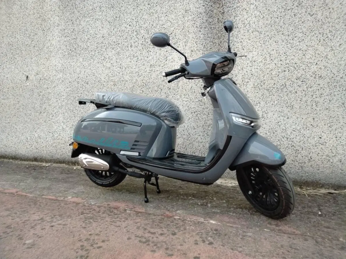 Keeway Motor Versilia 50 (2024 - 26) (3)