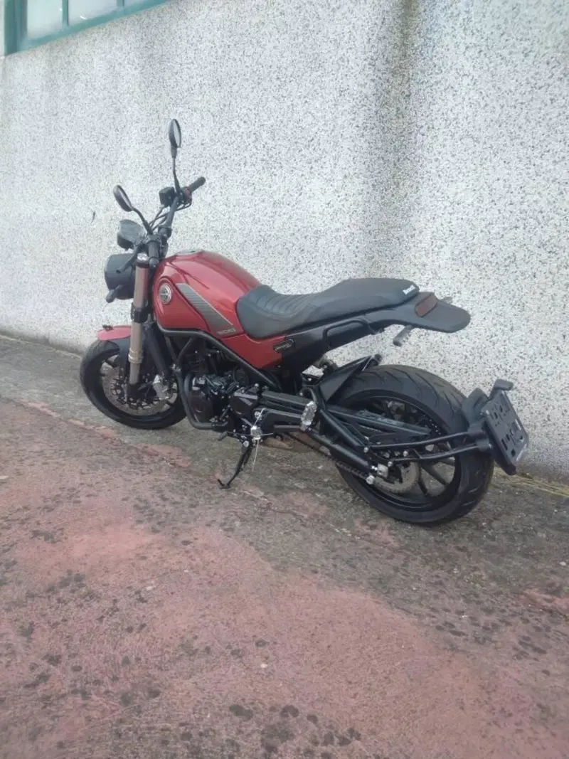 Benelli Leoncino 500 (2021 - 25) (4)