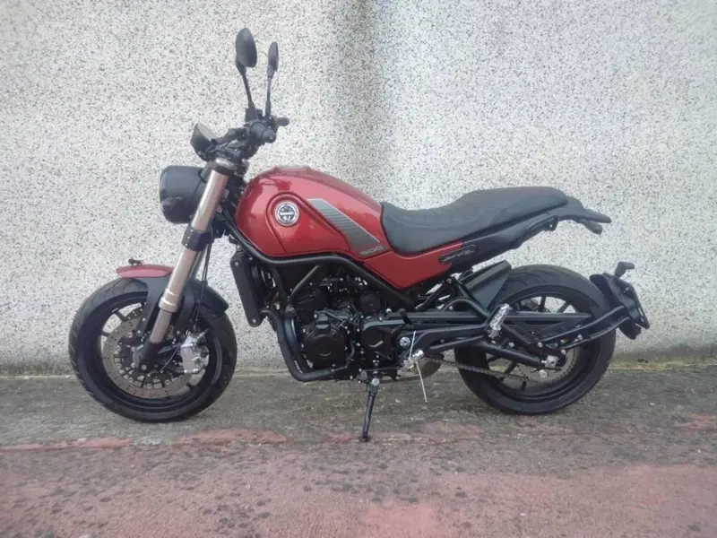 Benelli Leoncino 500 (2021 - 25) (6)