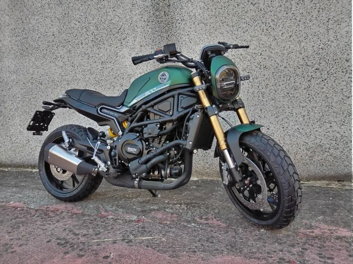 Benelli Leoncino 800 (2022 - 26) (2)