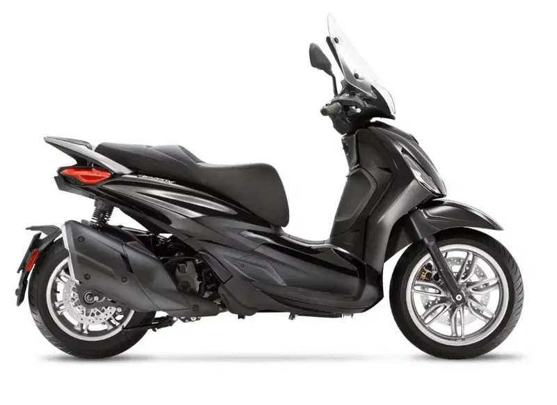 Piaggio Beverly 400 (2025 - 26) (2)