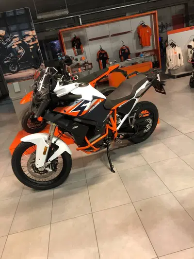 KTM 1390 Super Adventure R (2026) nuova