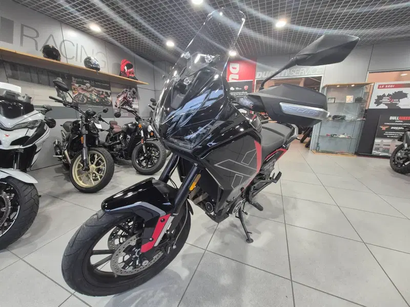 Moto Morini X-Cape 700 (2025 - 26) (3)