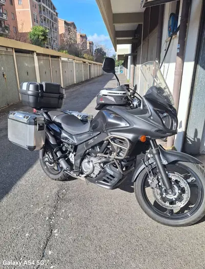 Suzuki SV 650 (2006 - 11) usata