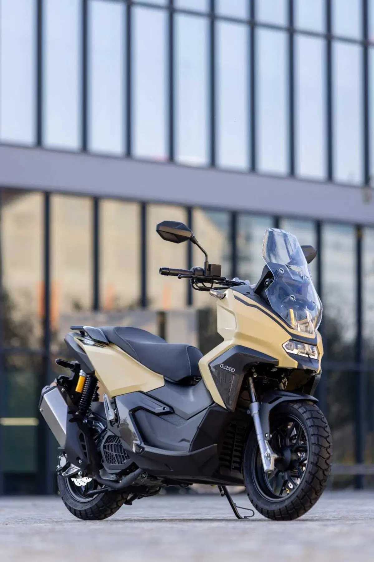 Rockville 125, il nuovo scooter sportivo di UM Motorcycles arriva in Italia (10)