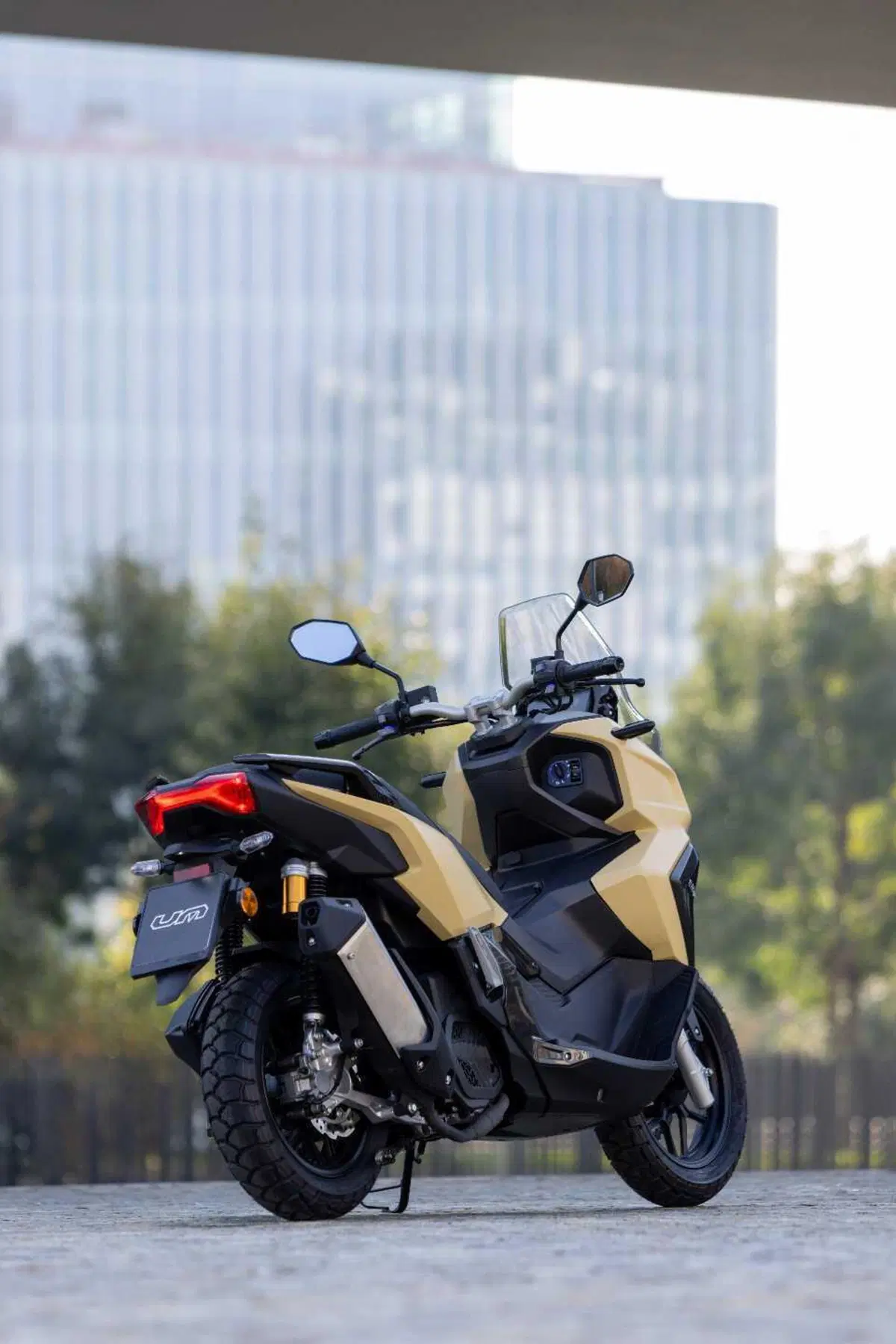 Rockville 125, il nuovo scooter sportivo di UM Motorcycles arriva in Italia (19)