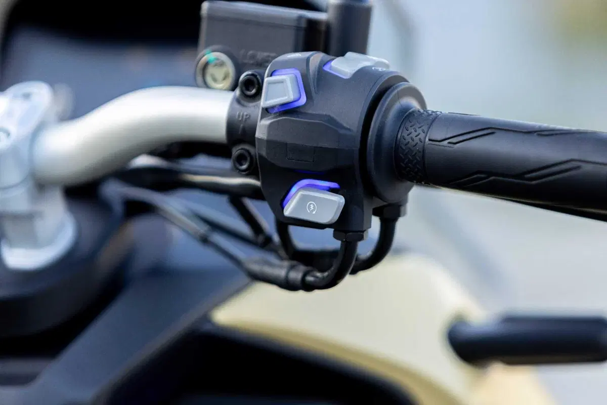 Rockville 125, il nuovo scooter sportivo di UM Motorcycles arriva in Italia (36)