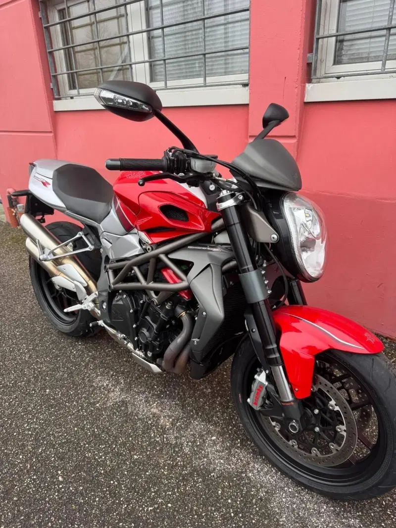 MV Agusta Brutale 1090 RR (2009 - 15) (2)