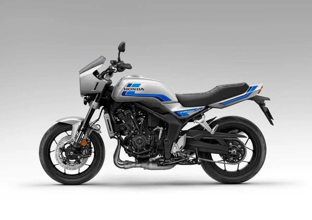 Ad EICMA ci sarà la Honda CB1000F! La roadster arriva in Italia nel 2026, qui tutti i dettagli (10)