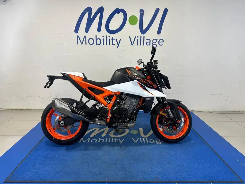 KTM 990 Duke R (2026)