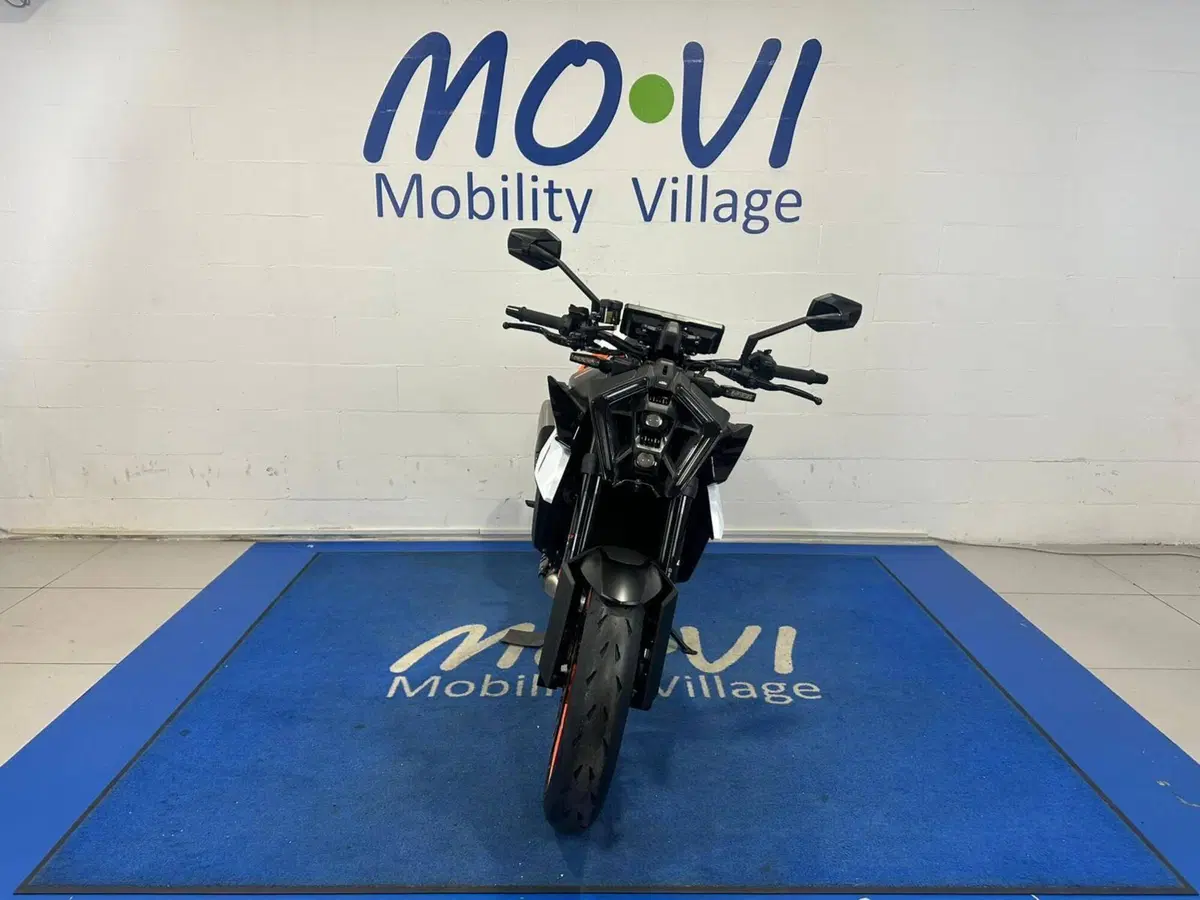 KTM 990 Duke R (2026) (7)