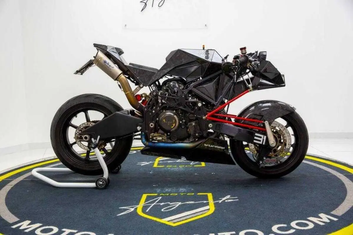 VYRUS 984 C3 2V: l’usato del giorno di Moto.it [GALLERY] (8)
