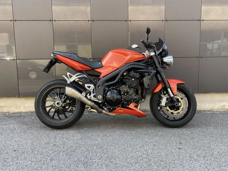 Triumph Speed Triple 1050 (2005 - 11)
