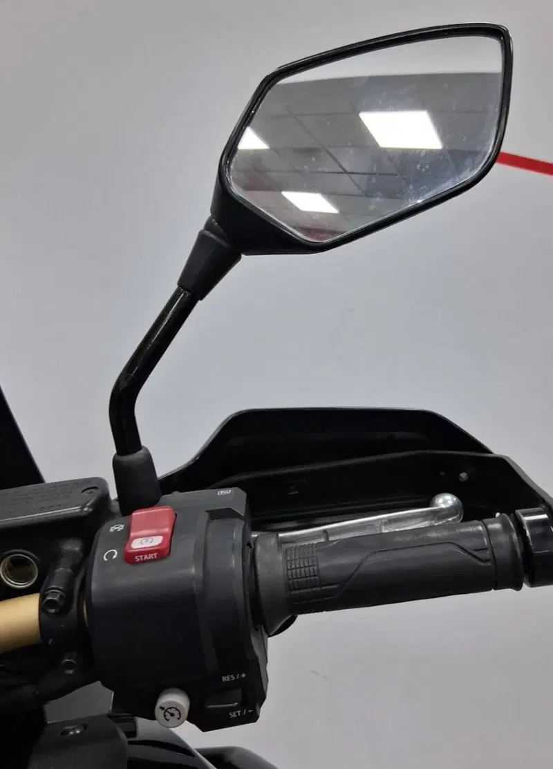 Honda Africa Twin CRF 1100L Adventure Sports (2020 - 21) (6)