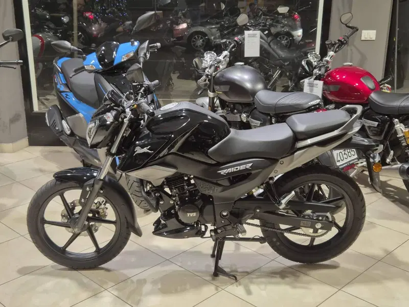 TVS Motor Jupiter 125 (2024 - 26) (6)