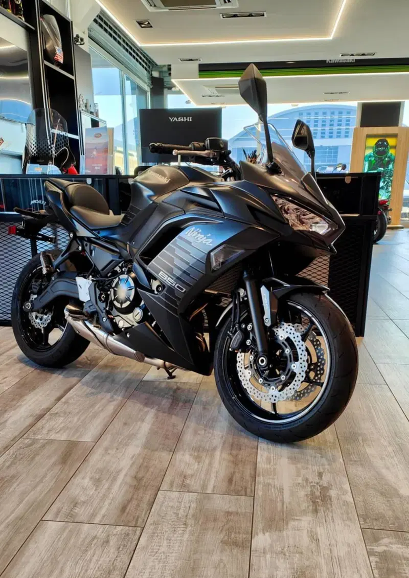 Kawasaki Ninja 650 (2025 - 26) (2)