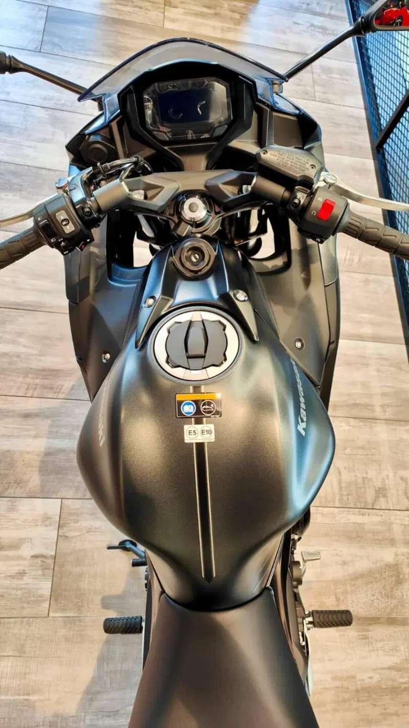 Kawasaki Ninja 650 (2025 - 26) (5)