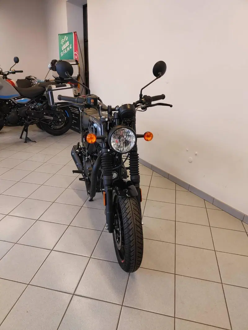 Royal Enfield HNTR 350 (2022 - 26) (15)