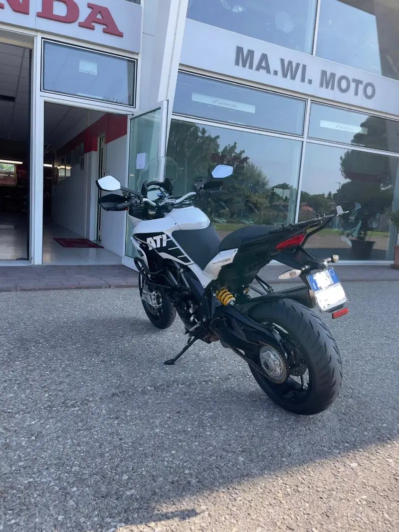 Ducati Multistrada 1200 S Touring (2010 - 12) (6)