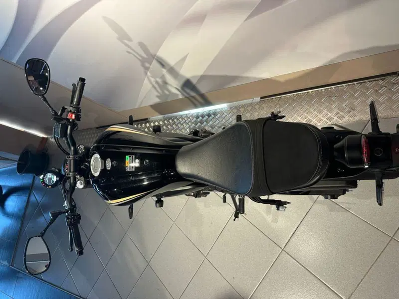 Yamaha XSR 700 (2022 - 26) (5)