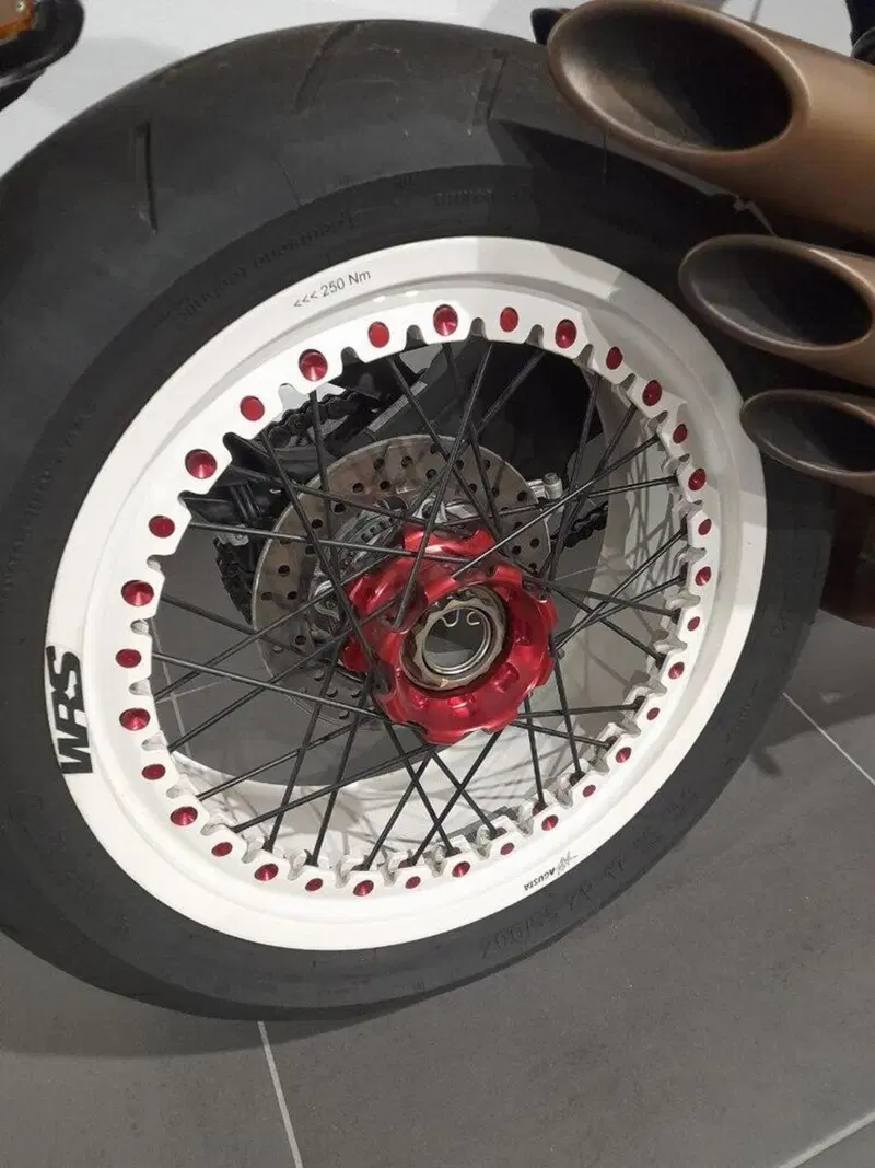 MV Agusta Dragster 800 RR (2018 - 20) (4)
