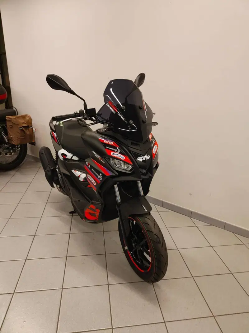 Aprilia SR GT 200 Replica (2025 - 26) (3)