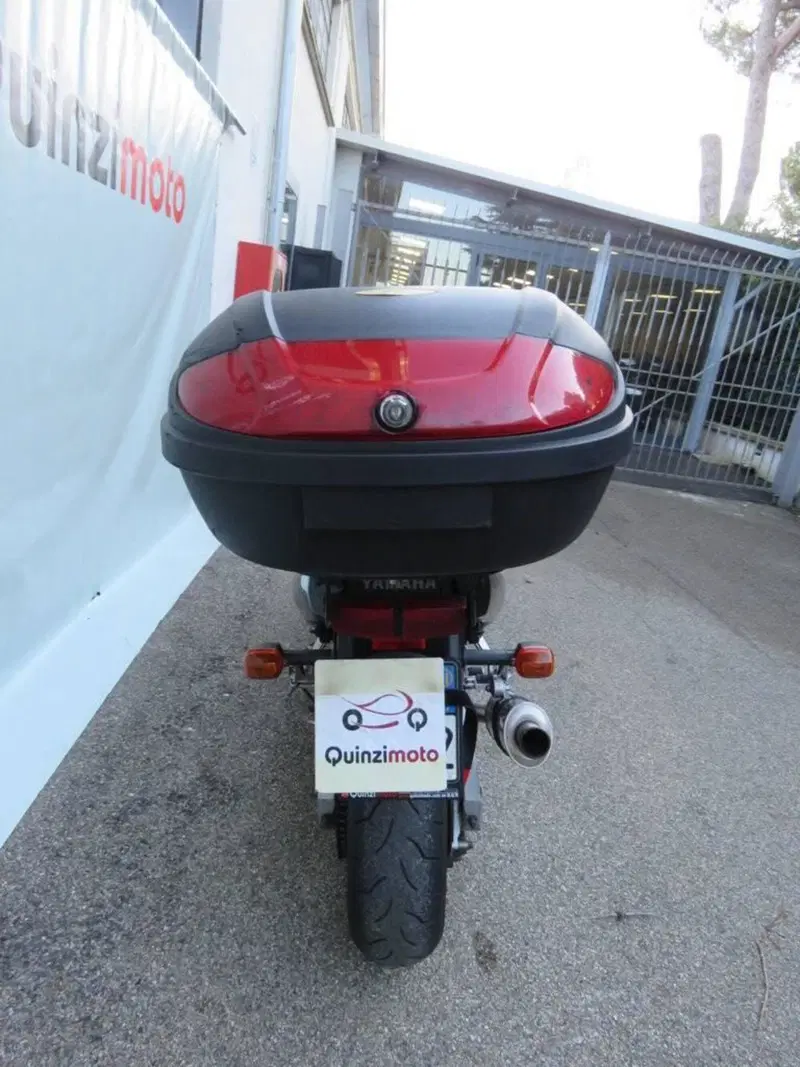 Yamaha FZS 600 Fazer (1998 - 01) (4)