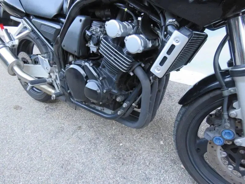 Yamaha FZS 600 Fazer (1998 - 01) (9)