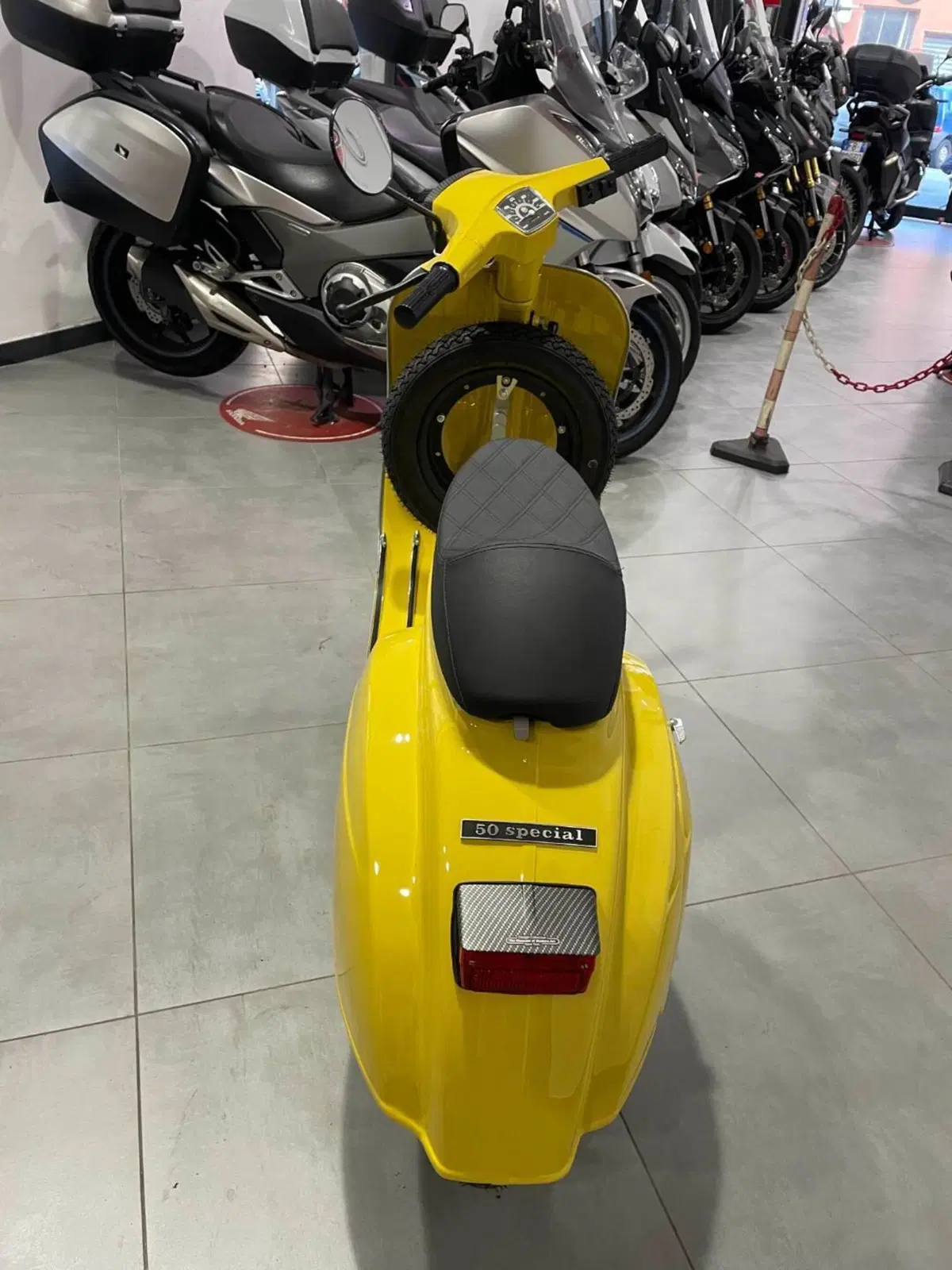 Vespa 50 special (7)