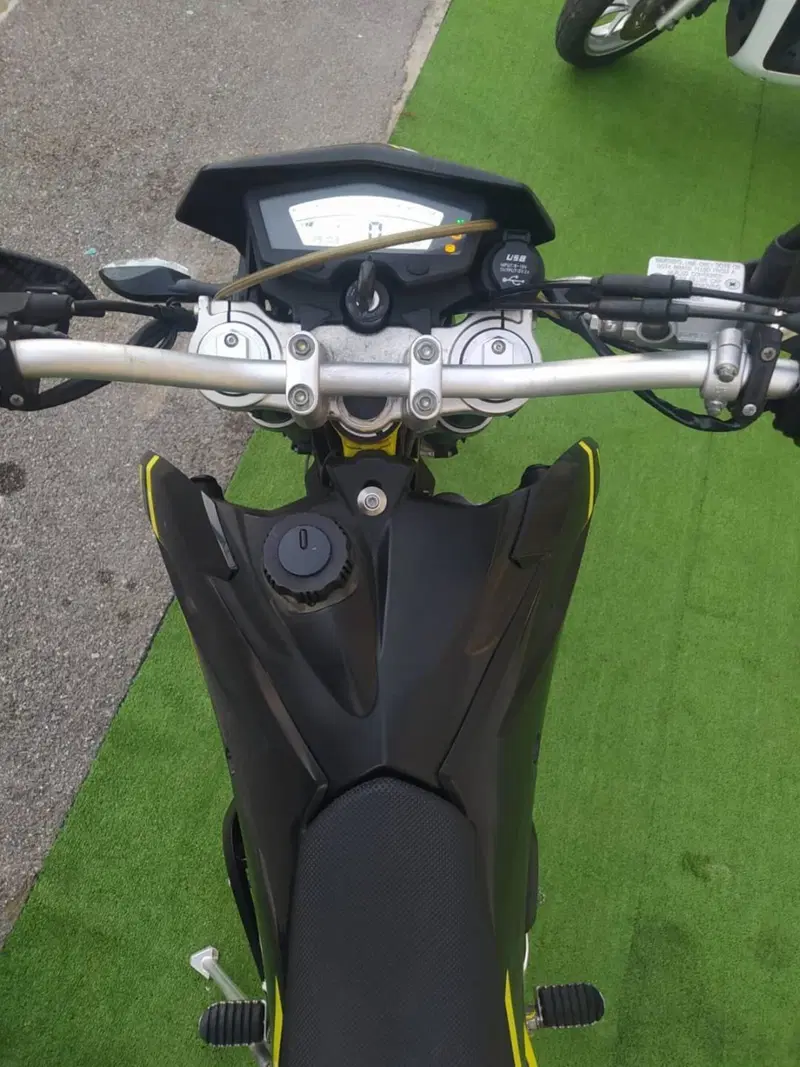 Swm SM 125 R (2022 - 24) (8)
