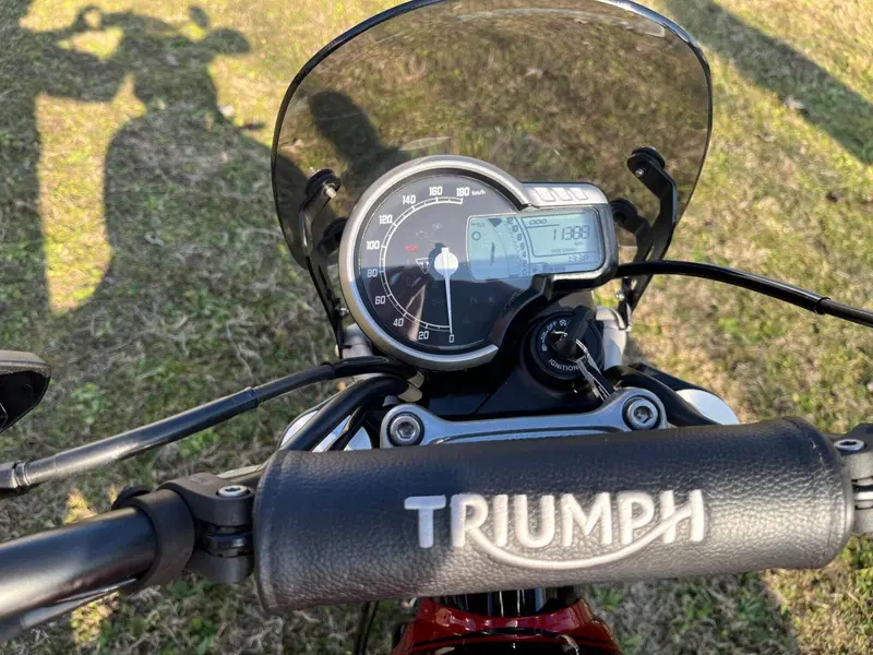 Triumph Scrambler 400 X (2024 - 26) (15)