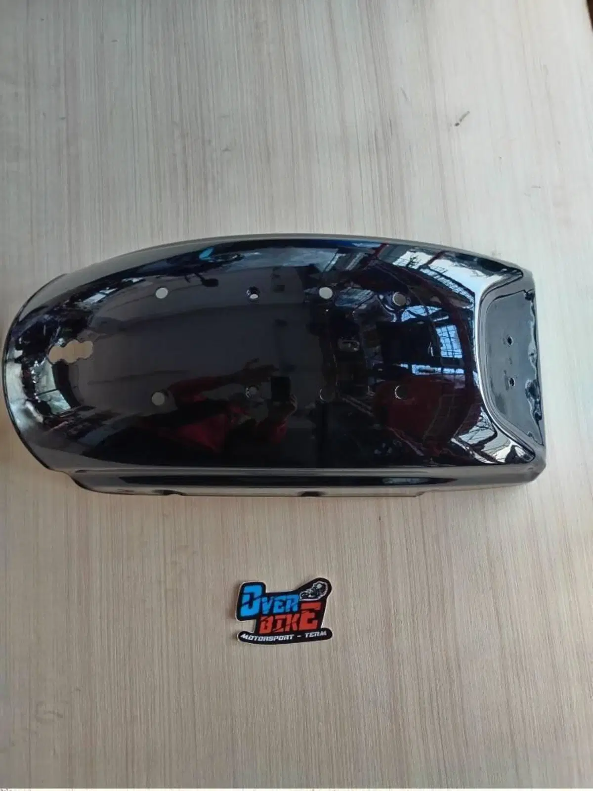 PARAFANGO POSTERIORE BENELLI IMPERIALE 400 NERO (2)